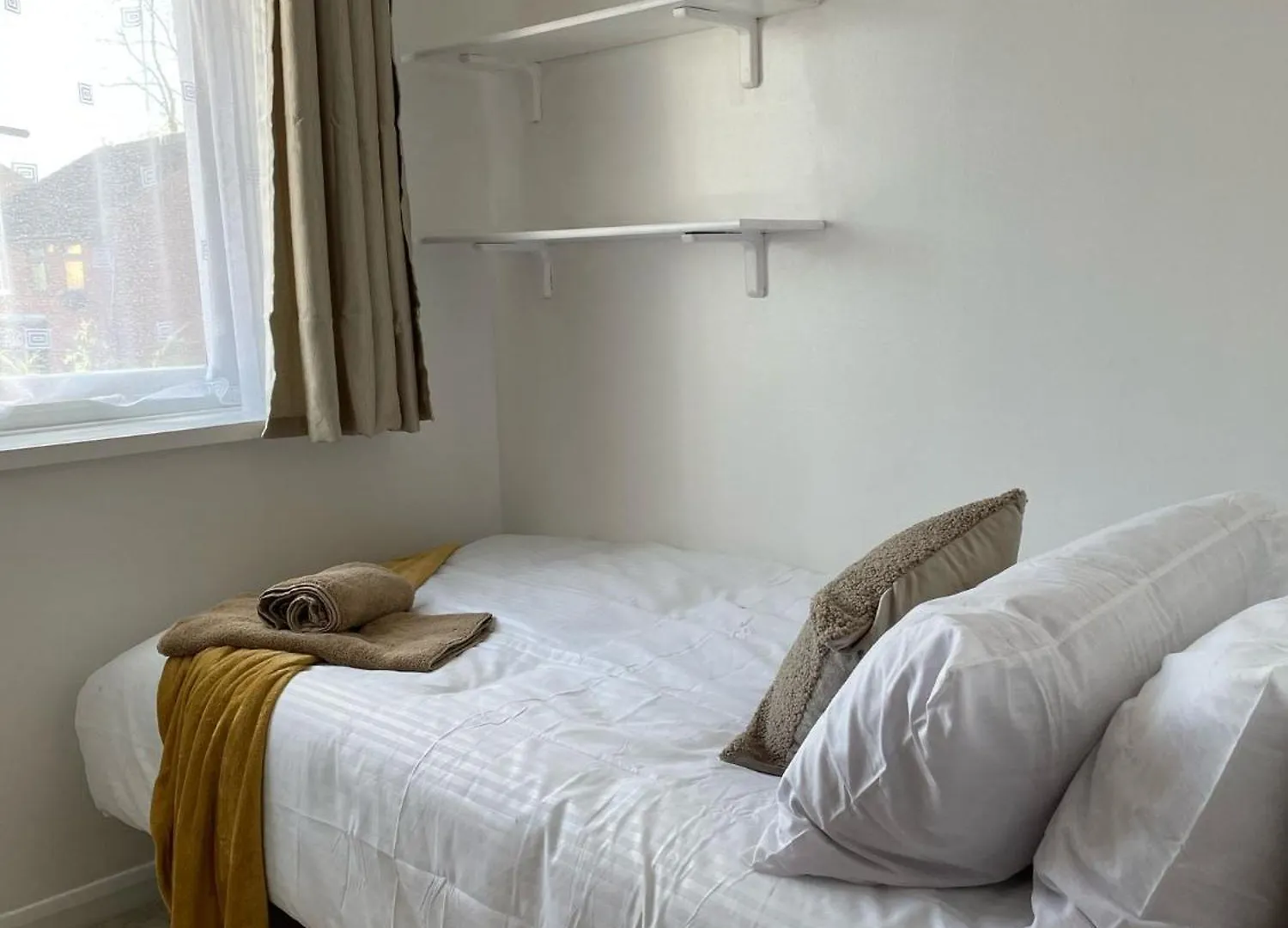 8 Gothic Close Nottingham Apartment